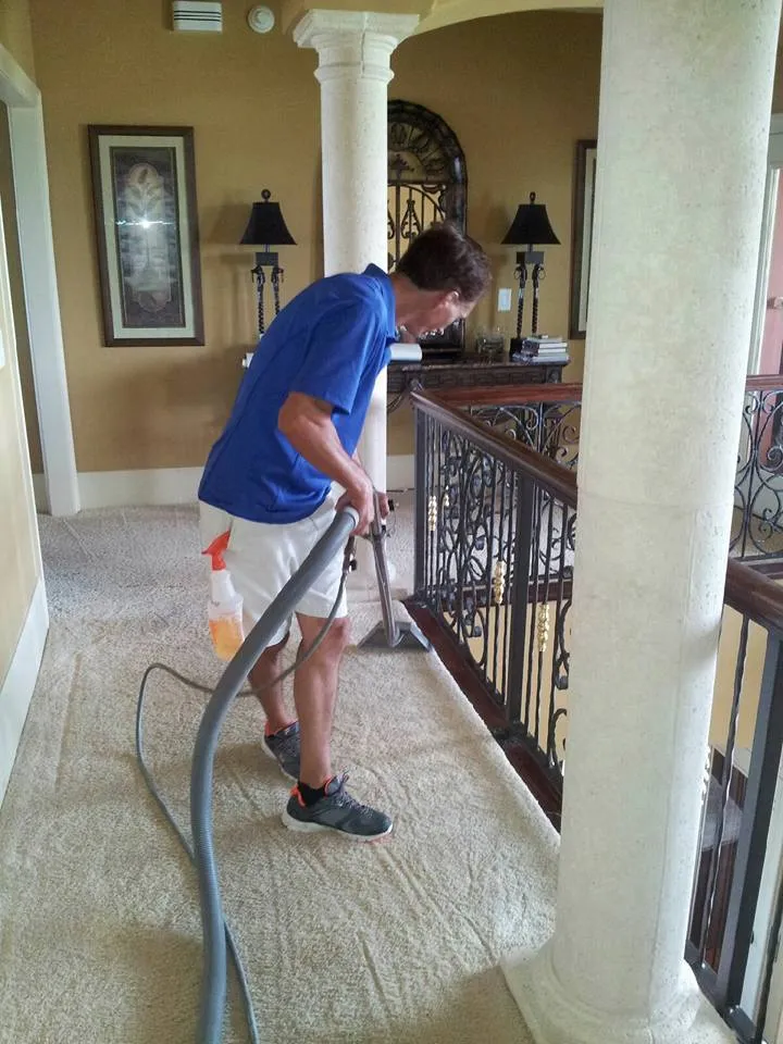 Carpet Cleaning and Restoration Horry Carpet Cleaning - steam cleaning hallway carpets!